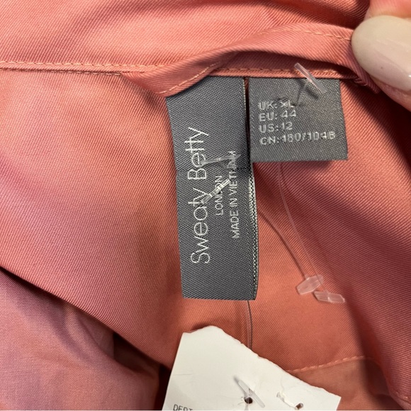 NWT $318 Sweaty Betty Timeless Cropped Trench Jacket Clay Pink Size 12 Hooded - Picture 8 of 8